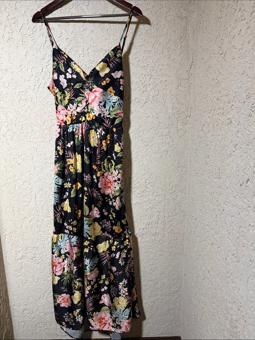 Black Tropical Floral Twist-Front Maxi Dress Size XL